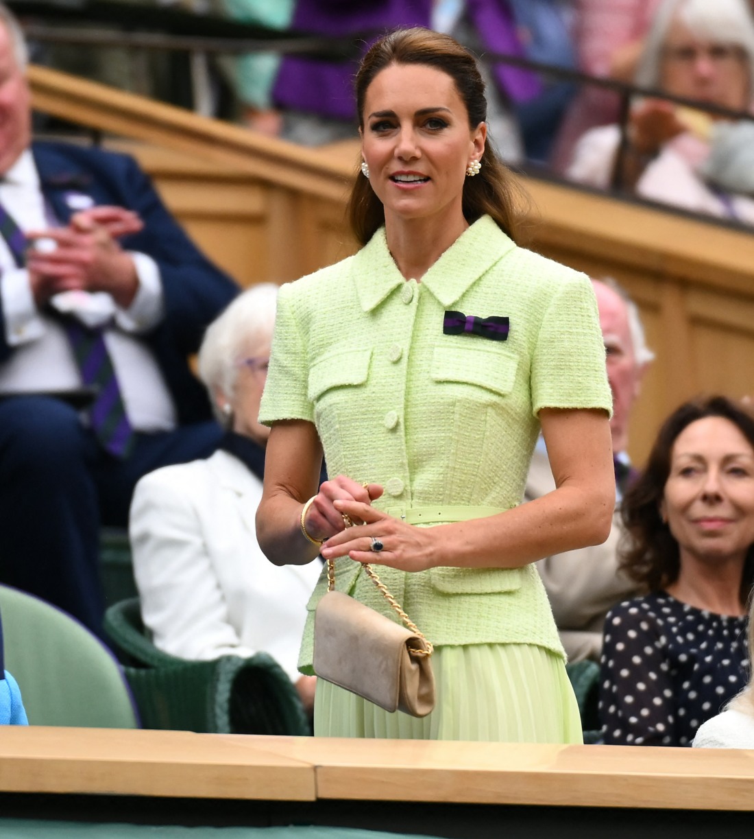şirret | Prenses Kate, Wimbledon kadınlar finalinde Otoportrede bir tenis topunun kostümünü yaptı