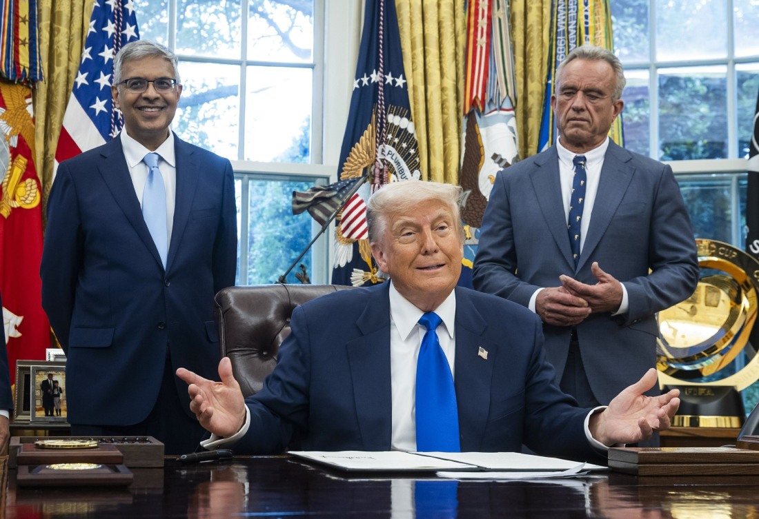 Donald Trump plans to accept the ‘gift’ of a Boeing 747 from the Qatari royals
