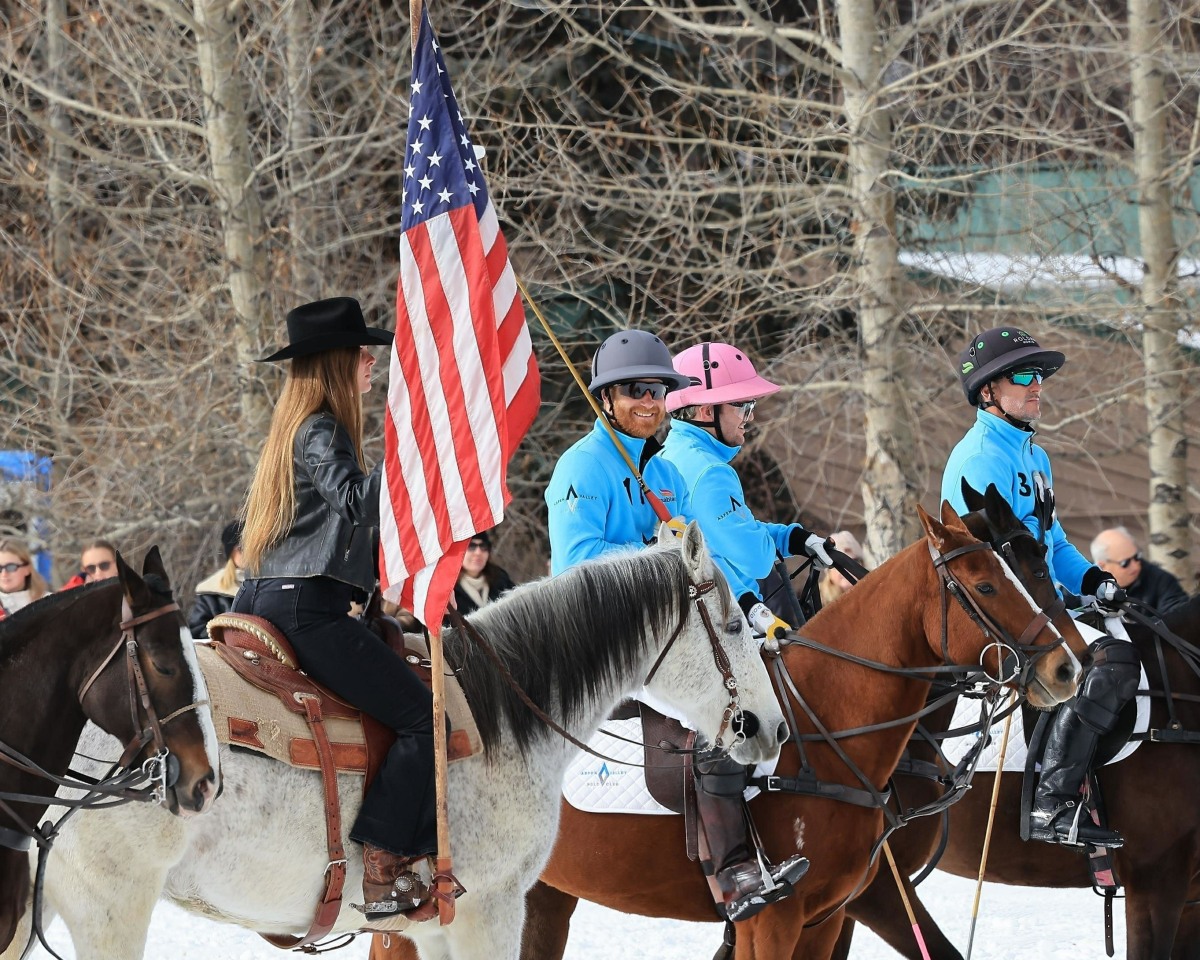 Prince Harry & Meghan will produce a scripted polo drama for Netflix