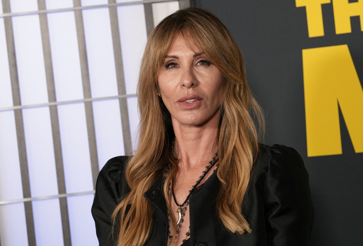 Why isn’t Carole Radziwill a character in ‘Love Story: JFK Jr. & Carolyn Bessette’?