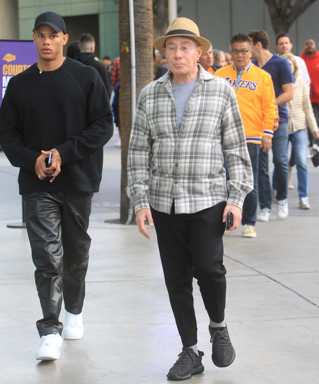 David Geffen finally reached a divorce settlement with his much-younger husband