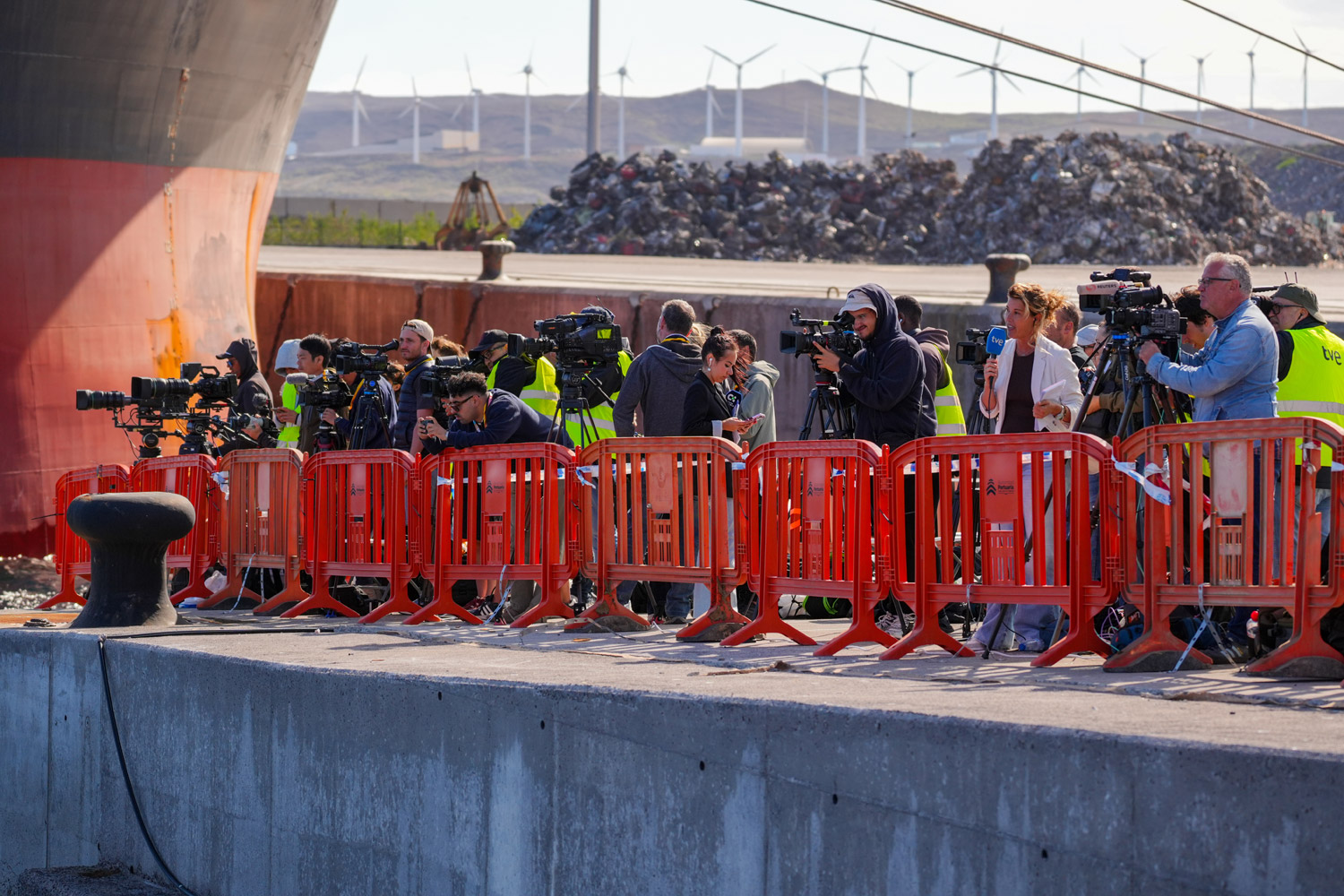 Media report on the cruise ship MV Hondius from the port of Granadilla, on 11 May 2026, in Granadilla de Abona, Tenerife, Canary Islands (Spain)
