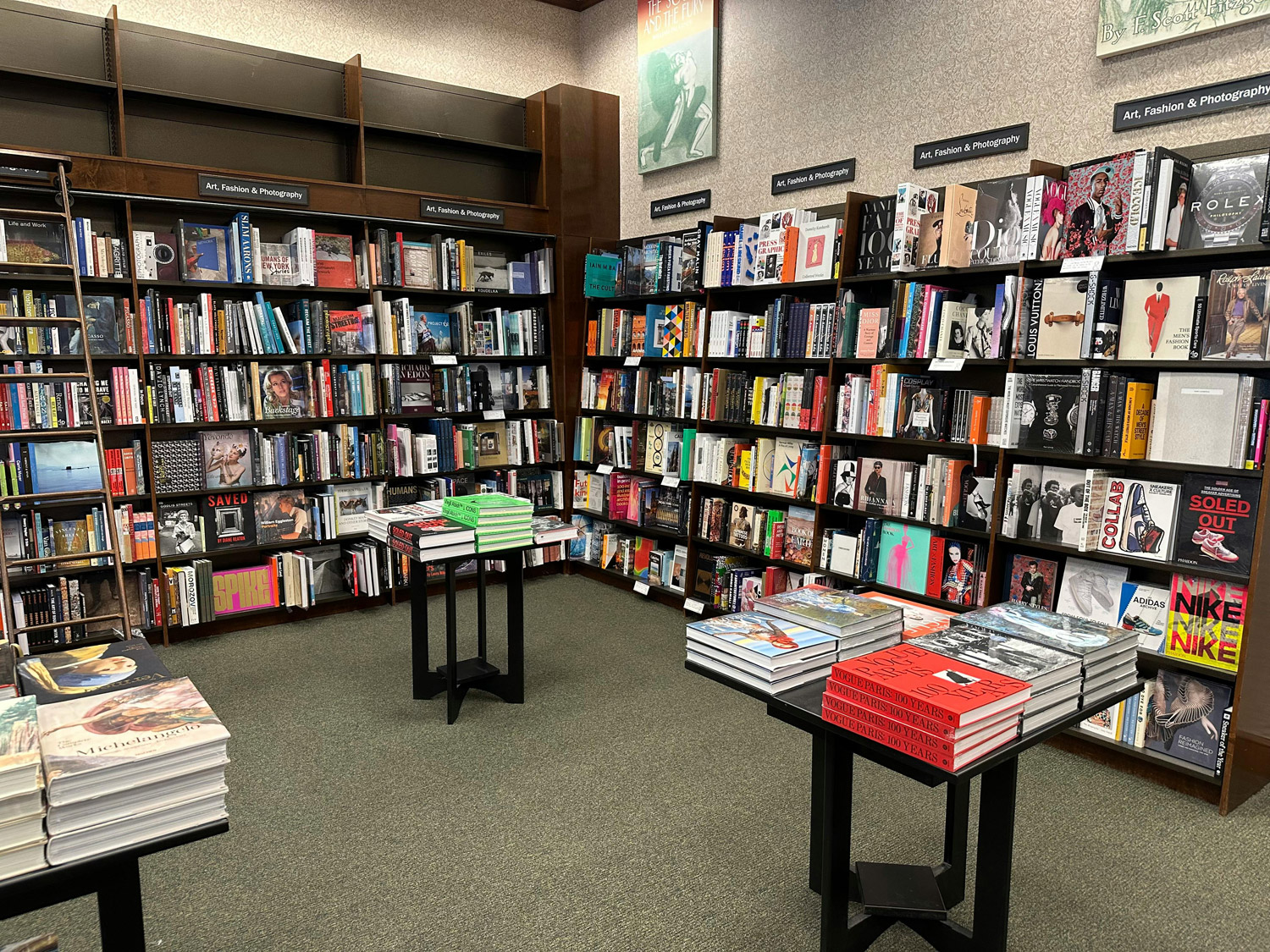 Interior of Barnes & Noble