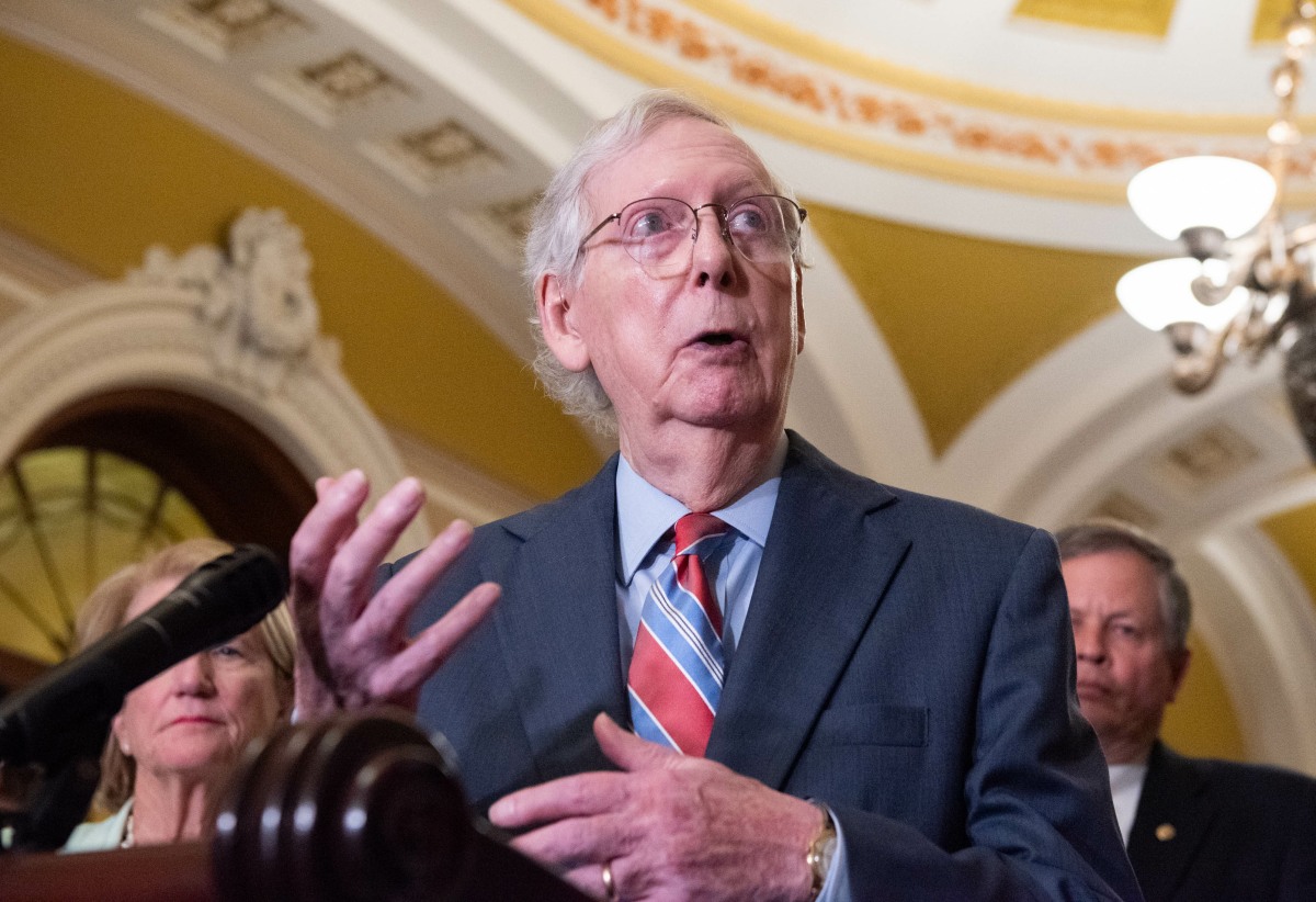 Mitch McConnell’s wife went to China just days after McConnell was hospitalized