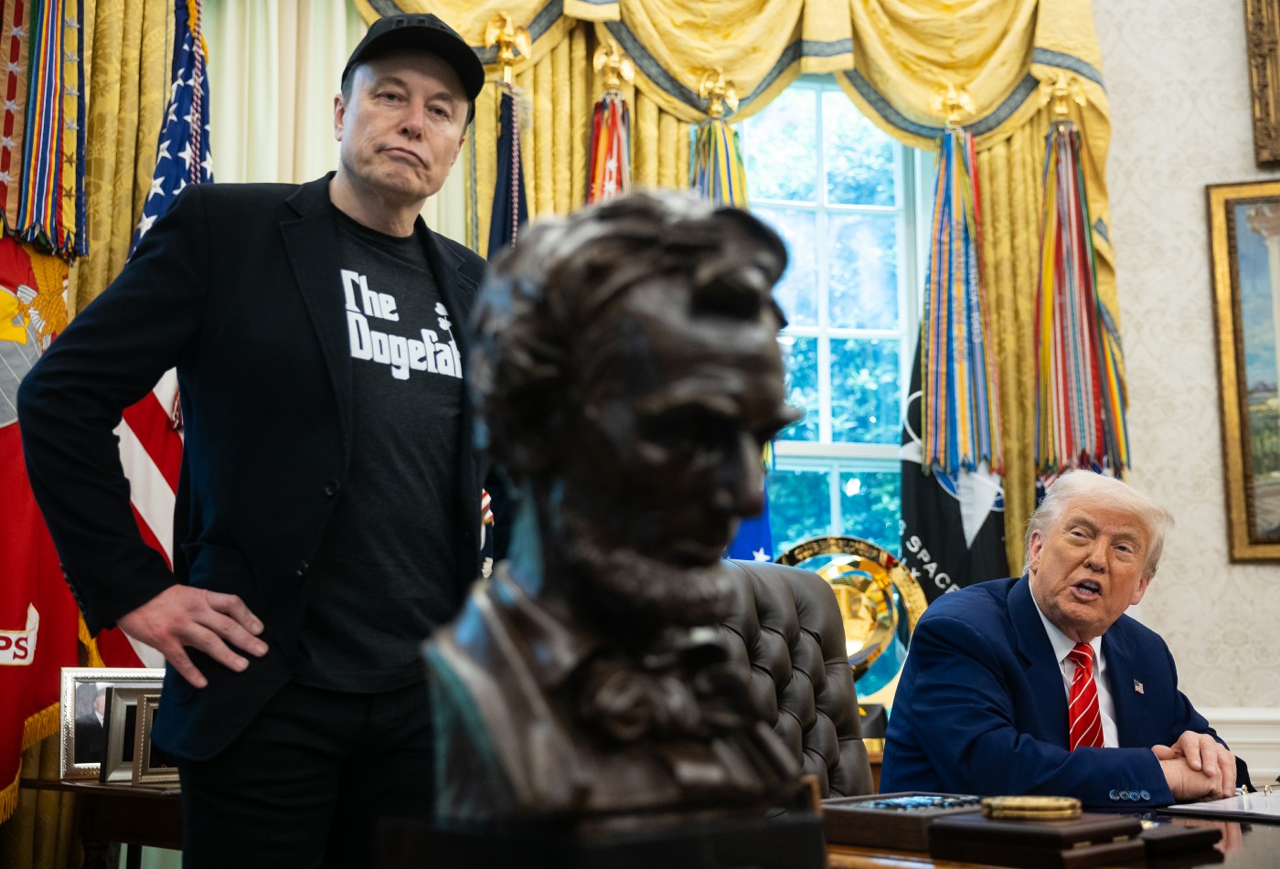 Musk and Trump in the oval office